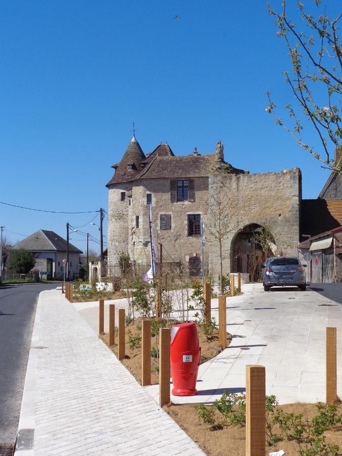 Auberge De La Tour Mennetou-sur-Cher Zewnętrze zdjęcie